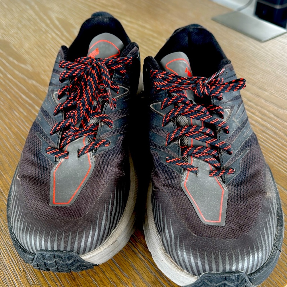 Hoka One Speedgoat 4 Men’s Running Shoes